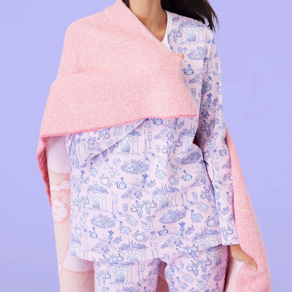 Roller Rabbit Henley Party Toile Pjs party 🥳